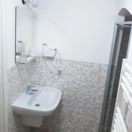 La Rosa Dei Sassi 2 מטרה